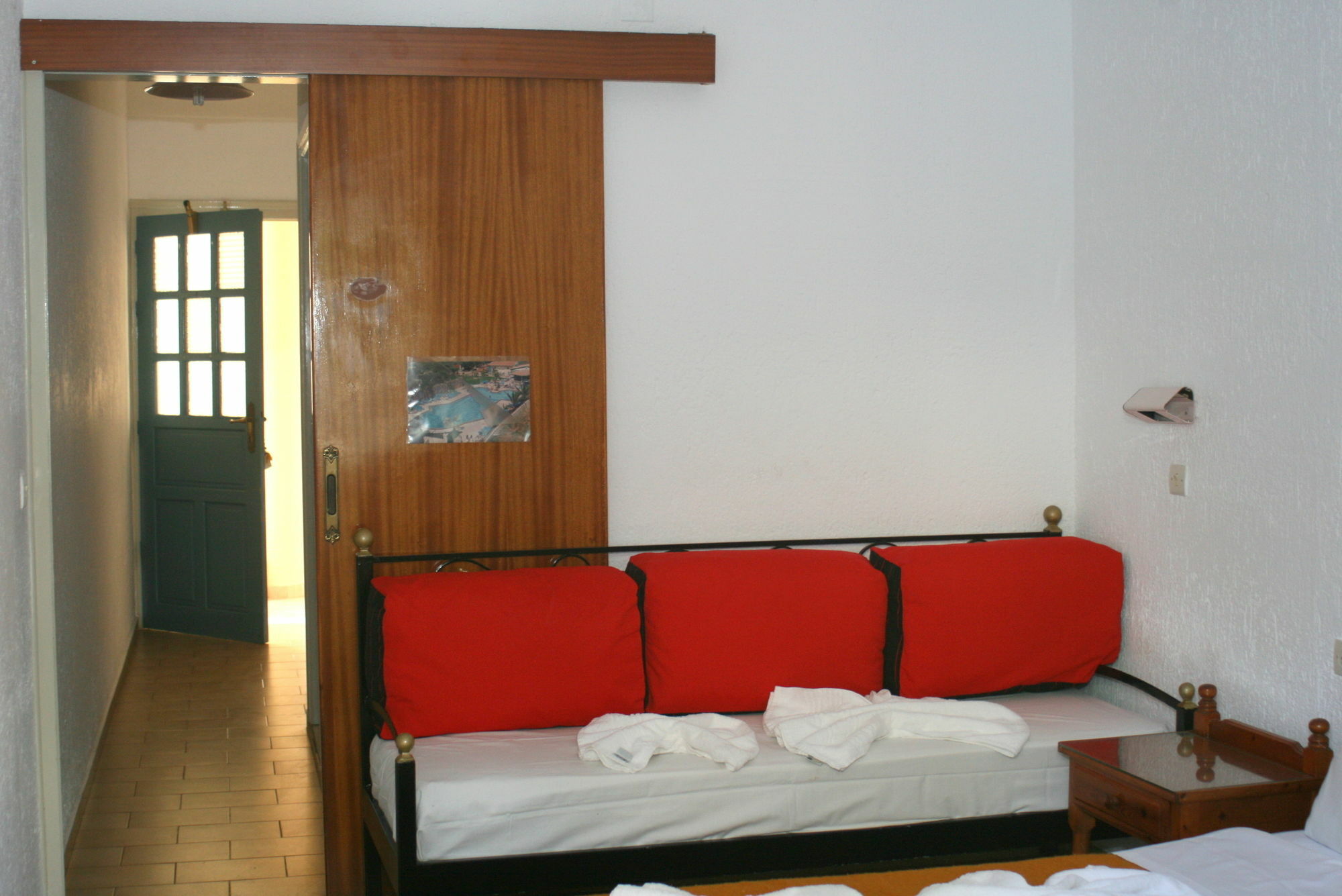 Orion Apartments Malia Eksteriør bilde